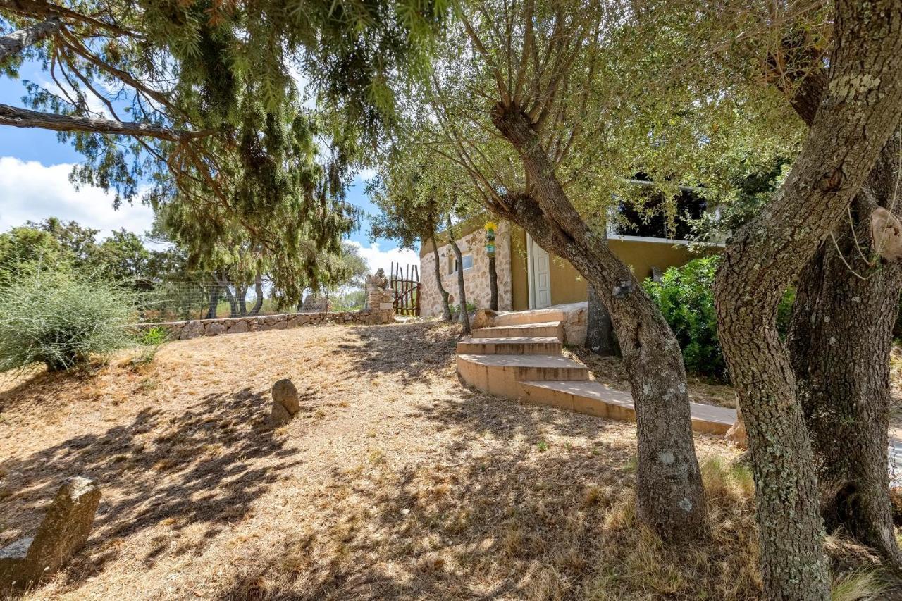 Villa Tre Nibbari San Pantaleo Buitenkant foto